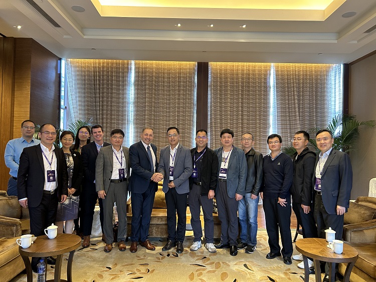 AVEVA 全球副总裁，亚太副总裁，中国区总裁接见了上海1号娱乐和白银1号娱乐，白银集团代表团 - 副本.jpg